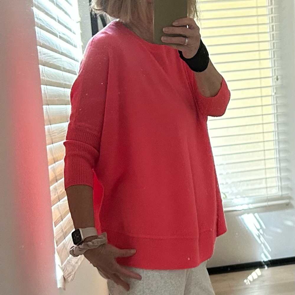 J. Crew 100% Merino Wool Oversized Sweater Coral Size XS 3/4 sleeve